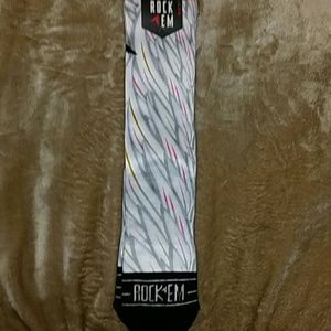 NWT Rock`Em FGCU Eagle Wings